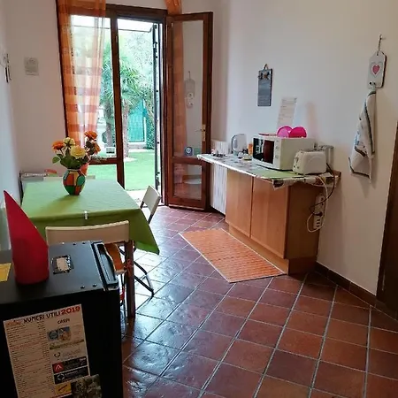 Bed & Breakfast La Donna Con La Valigia *